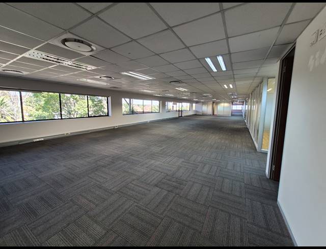632M² OFFICE TO LET IN WOODMEAD